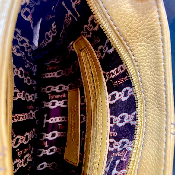 Tignanello Yellow zipper hobo style bag - Picture 4 of 5